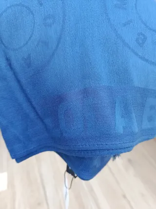 Pañuelo B & L azul, sólo