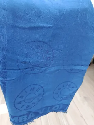 Pañuelo B & L azul, sólo