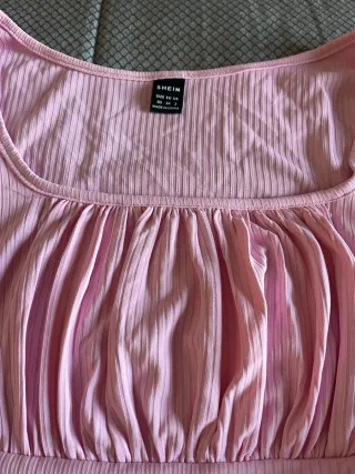 Crop top rosa Shein manga larga