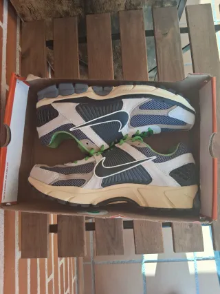 Nike Zoom Vomero 5 HF1553-102