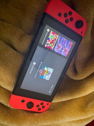 Nintendo Switch Rosso con Account e Giochi