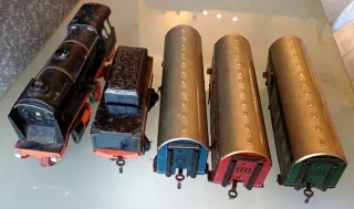 Karl Bub Locomotiva e vagoni latta vintage Germany