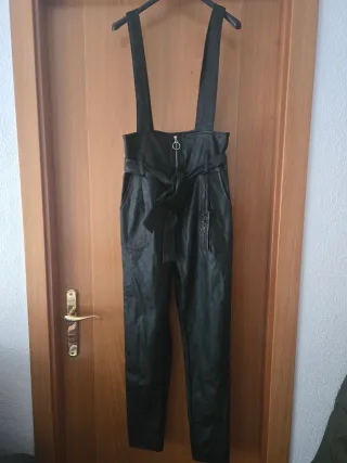 Peto negro efecto piel