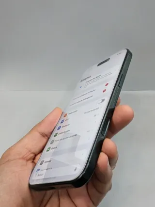 iPhone 16 Pro Max Gris