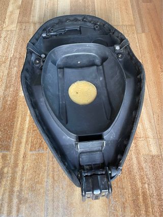 Asiento Piaggio ZIP SP