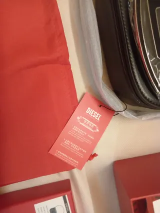 Borsa Diesel nuova nera e rossa