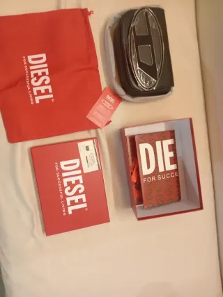 Borsa Diesel nuova nera e rossa