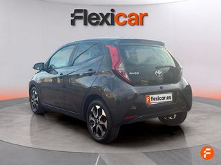 Toyota Aygo 1.0 70 x-play