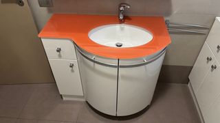 Carino e capiente, rende speciale tutto il bagno.