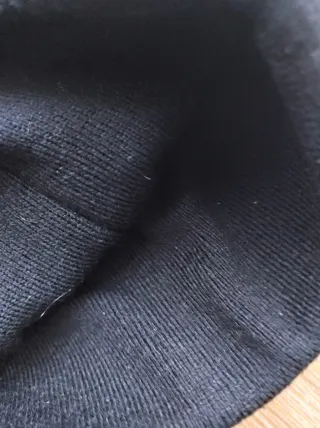 Berretto Puma Lana Nero Logo Bianco Unisex