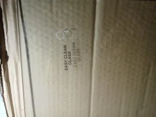 Pannello in vetro temperato per box doccia con supporti