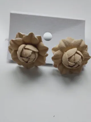Pendientes flor rosa hechos a mano
