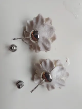 Pendientes flor rosa hechos a mano