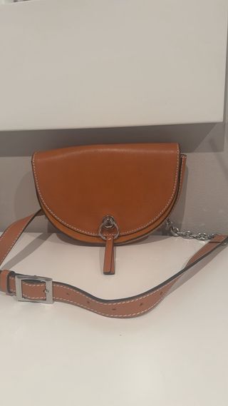 Bandolera de piel color camel