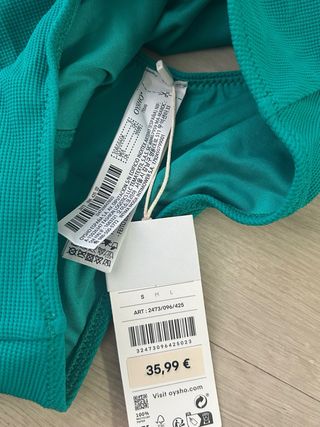 Bañador Oysho verde claro S