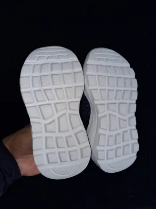 Zapatillas deportivas bebé azul talla 20