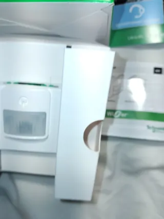 Detector de Movimiento Wiser Unica NU352618 domot