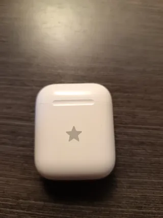 Airpods 2da Gen con estrella