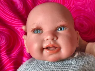 Muñeco bebé reborn realista