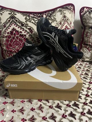Asics Gel Kayano 14 Negro