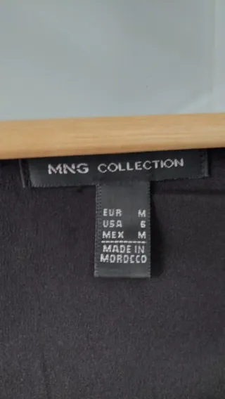 Vestido elegante negro corto de MNG COLLECTION