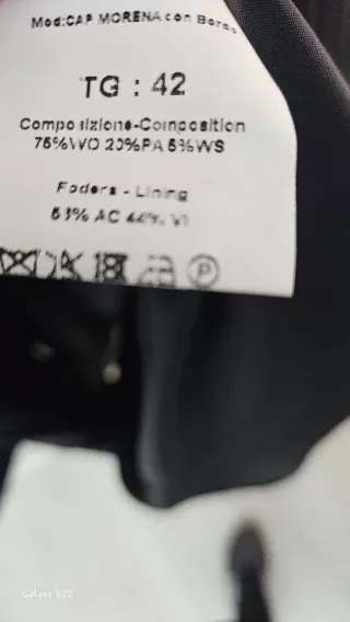 Cappotto Annie P con cappuccio e pelliccia