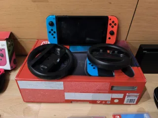 Nintendo Switch + accessori e giochi