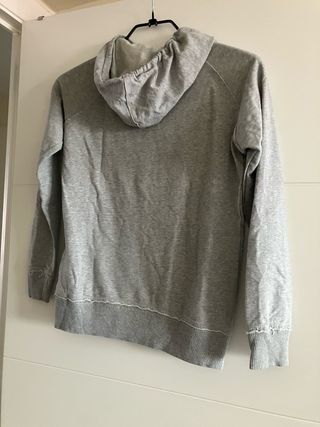 Conjunto Sudadera y camiseta Hello Kitty Gris