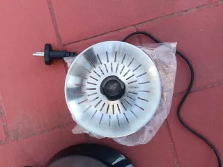 Exprimidor Eléctrico Taurus Easy Press 1000W