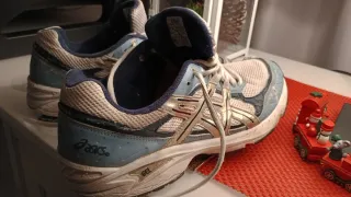 Scarpe Asics 39.5 blu/bianche