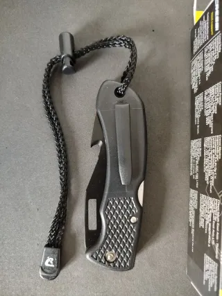 Navaja Cressi Chaku Acero Inox y Titanio Nueva