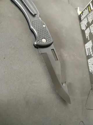 Navaja Cressi Chaku Acero Inox y Titanio Nueva