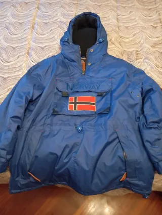 Anorak Norway Azul   Sin pelo en la capucha