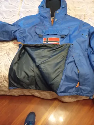 Anorak Norway Azul   Sin pelo en la capucha