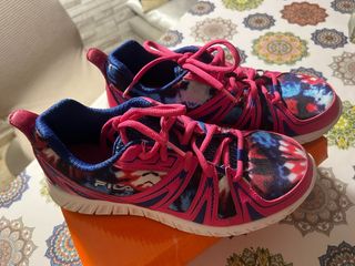 Deportivas Fila Talla 38