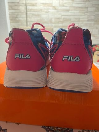 Deportivas Fila Talla 38
