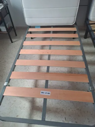 2 Camas 90x190 (Somier y Colchón)