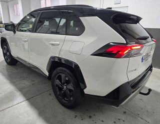 Toyota RAV4 full equipo