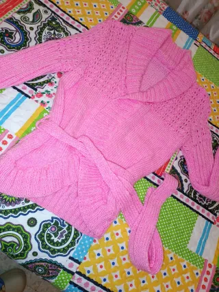 Chaquetón de lana rosa