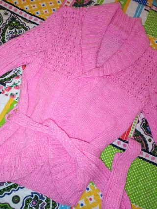 Chaquetón de lana rosa