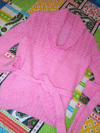 Chaquetón de lana rosa