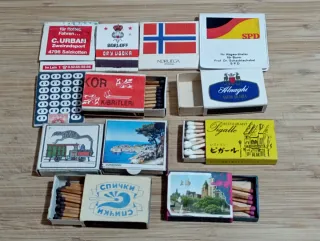 12 Scatole di fiammiferi internazionali