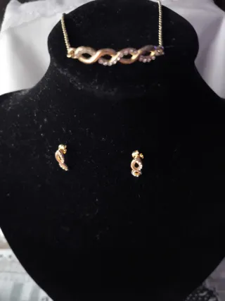 Conjunto acero: pendientes y pulsera