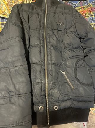 Chaqueta acolchada negra