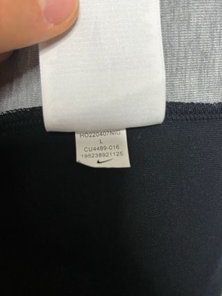 Chaqueta Nike Tech Fleece Negra y Gris