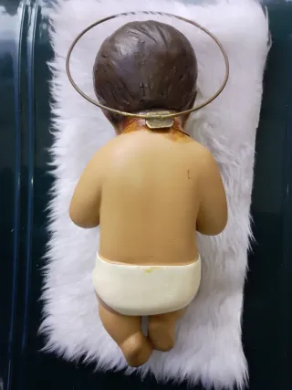 Escultura Niño Jesús con halo