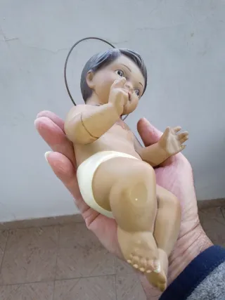 Escultura Niño Jesús con halo