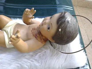 Escultura Niño Jesús con halo