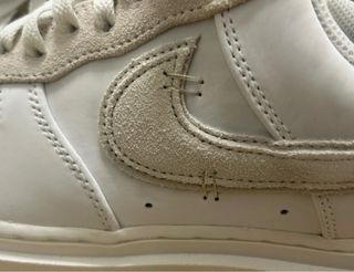 Nike Air Force 1 Luxe Talla 44 SELLADO DE FÁBRICA