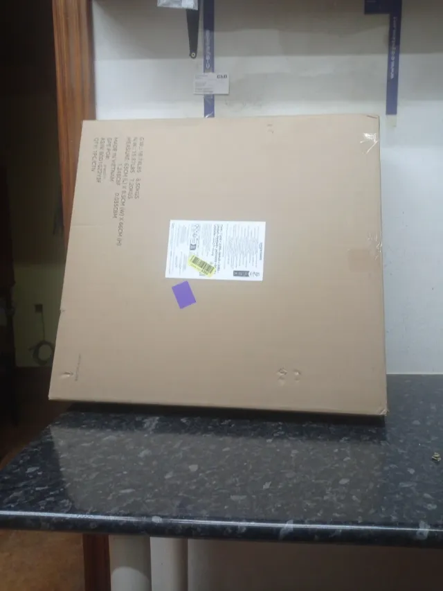 Mesa plegable rectangular blanca